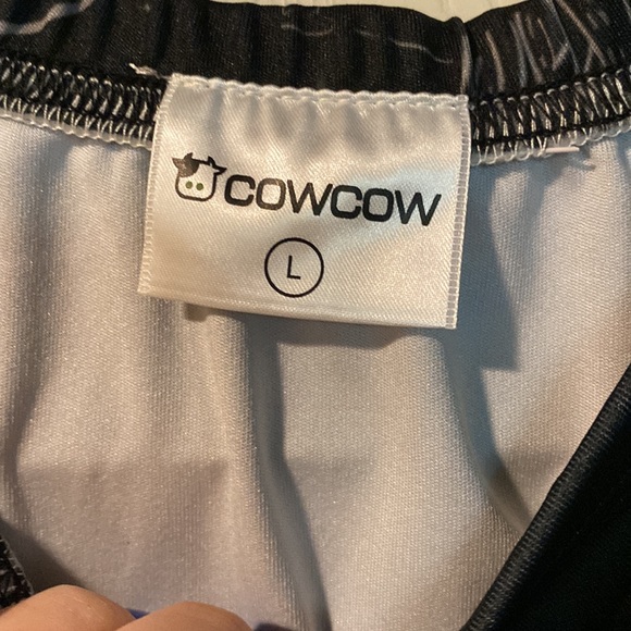 Adorable Black Mushroom Print Circle Skirt - Picture 3 of 4